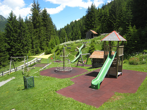 Spielplatz Rueras